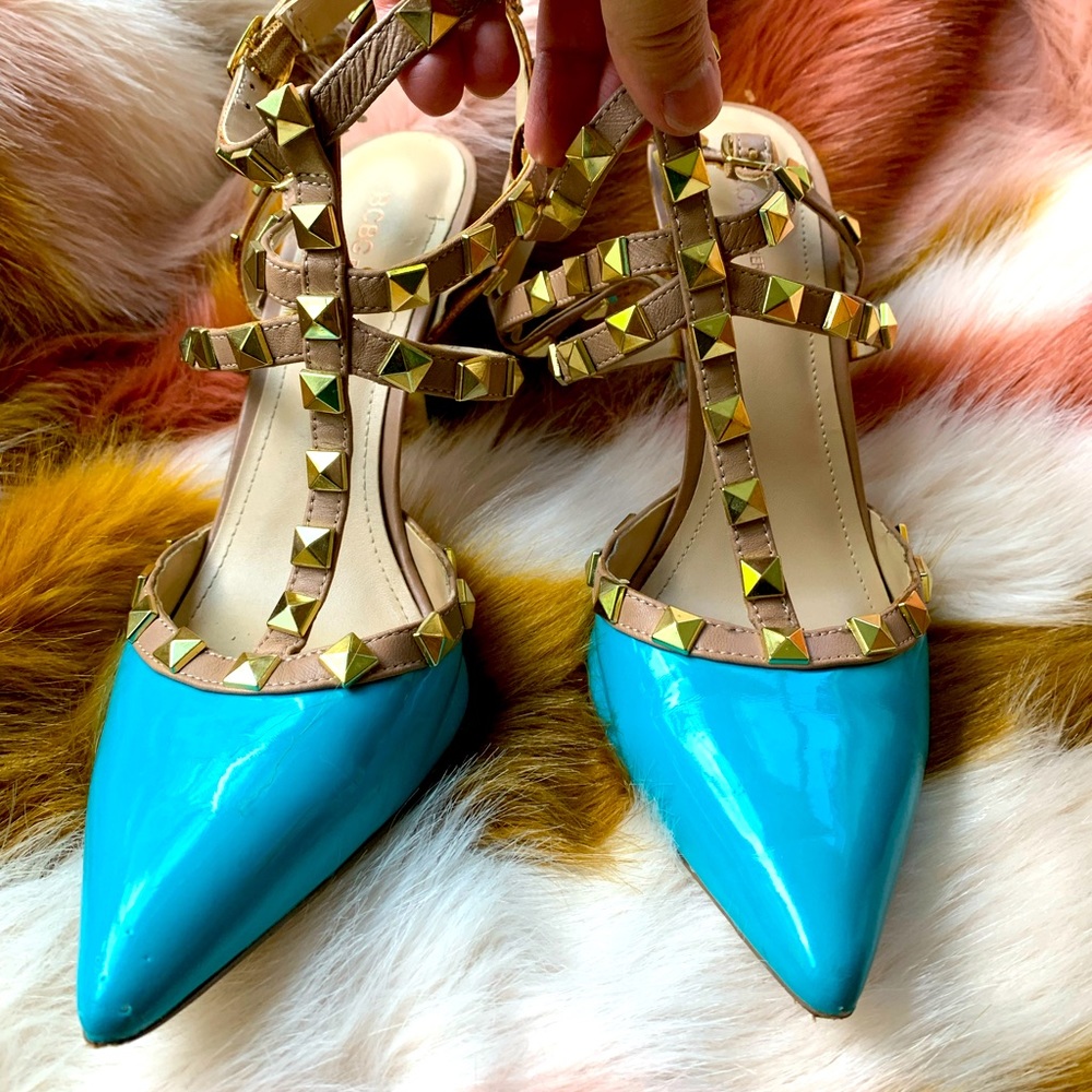 BCBGeneration Turquoise Studded Heels, size 7.5